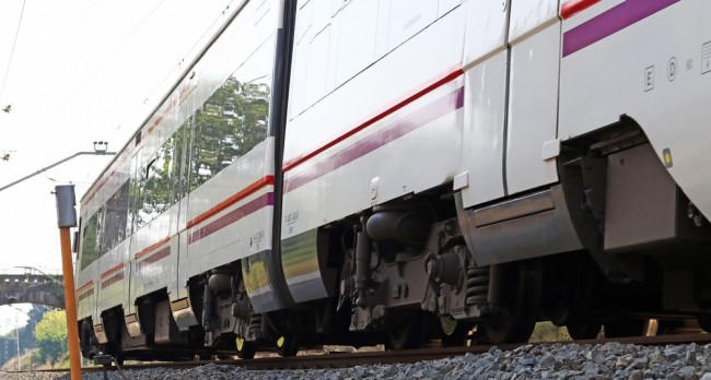 Spanske lokførere varsler landsomfattende streik etter dødelige avsporinger