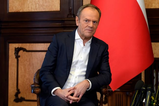 Tusk søker tillitsvotering etter valgnederlag