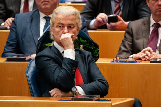 Det høyreekstreme partiet i Nederland går ut av regjeringen, noe som skaper politisk usikkerhet