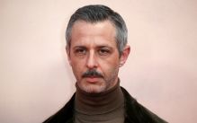 media/91/jeremystrongreflects_4439173t.jpg