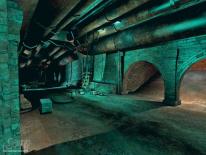 media/92/hellgate_109206t.jpg