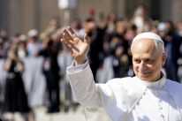 media/94/popeleoquestions_4669433t.jpg