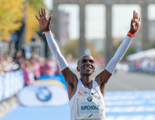 Eliud Kipchoge vender tilbake til OL-scenen ... men ikke som løper