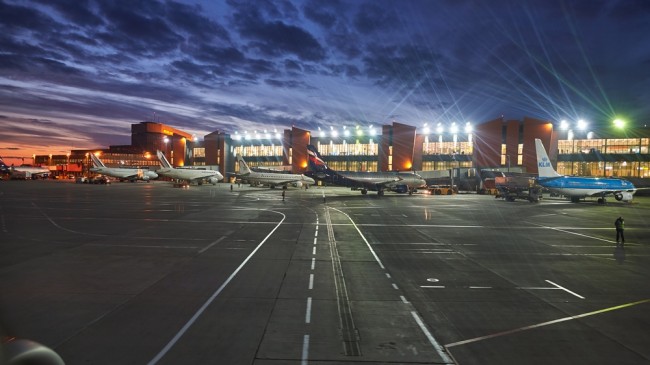 Russland sier de har skutt ned 90 ukrainske droner i løpet av natten