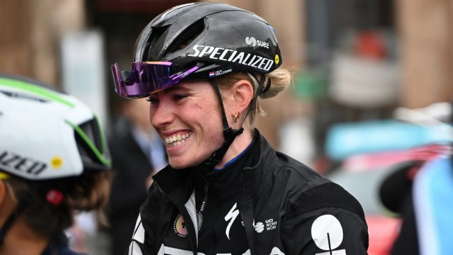Demi Vollering blir den første kvinnen som vinner Tour de France flere ganger