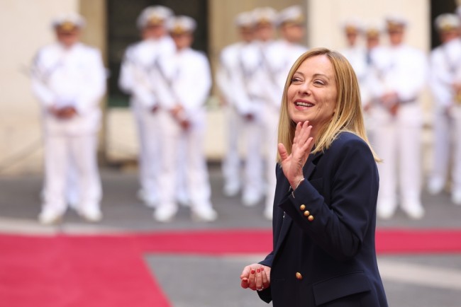 Italia kriminaliserer kvinnedrap og straffer det med livsvarig fengsel