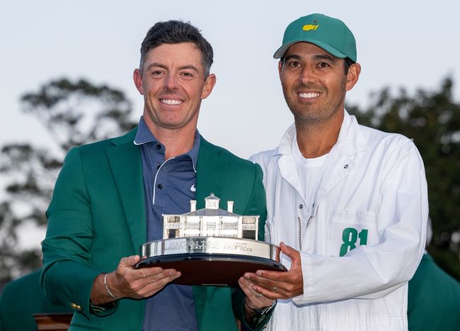 Det tok ham 11 år, men Rory McIlroy har skrevet golfhistorie i en episk finale i Augusta