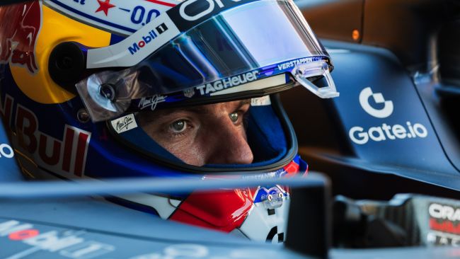 Red Bull bøtelagt med 50 000 euro for å ha fjernet startgrindmarkeringer for Lando Norris