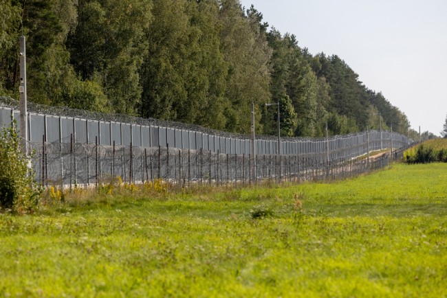 Polen planlegger et anti-droneskjold til 2 milliarder euro på østgrensen for å møte den økende russiske trusselen