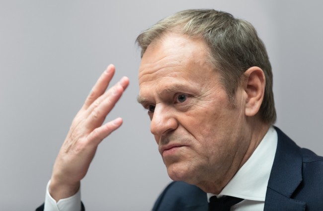 Tusk advarer om at striden om Grønland kan sette NATOs samhold under press: "Jeg er veldig bekymret"