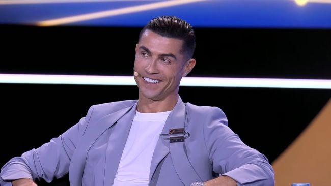 Cristiano Ronaldo blir den første fotballmilliardæren, ifølge Bloomberg