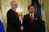 media/97/russiamyanmarsign_4489783t.jpg