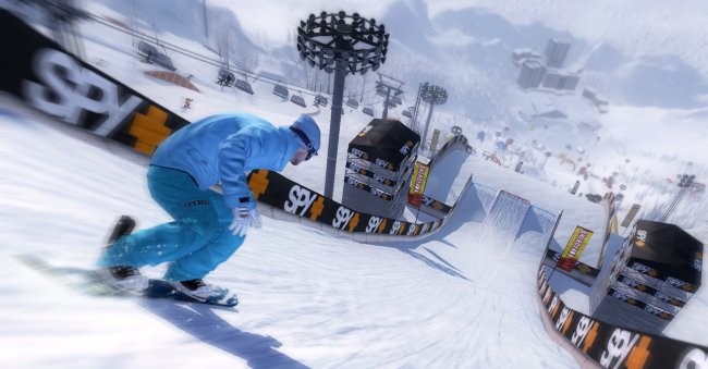 Shaun White Snowboarding