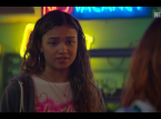 Madison Bailey prøver å redde sin avdøde søsters liv i Netflix' Time Cut