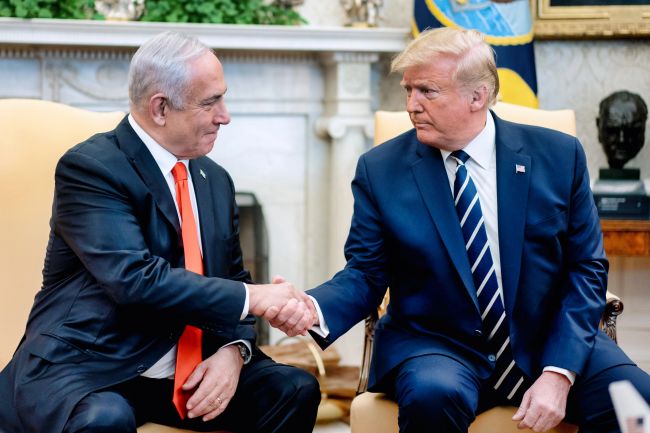 Netanyahu kunngjør at Israel har akseptert Trumps forslag om våpenhvile med Iran