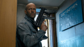 Mutiny ser Jason Statham tilbake og gj&oslash;r det han gj&oslash;r best